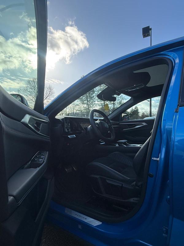 Renault Rafale 1.2 E-Tech Full Hybrid 200 Esprit Alpine