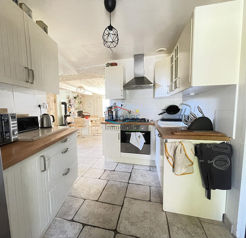 Maison ancienne - 121 m² - 4 pièces