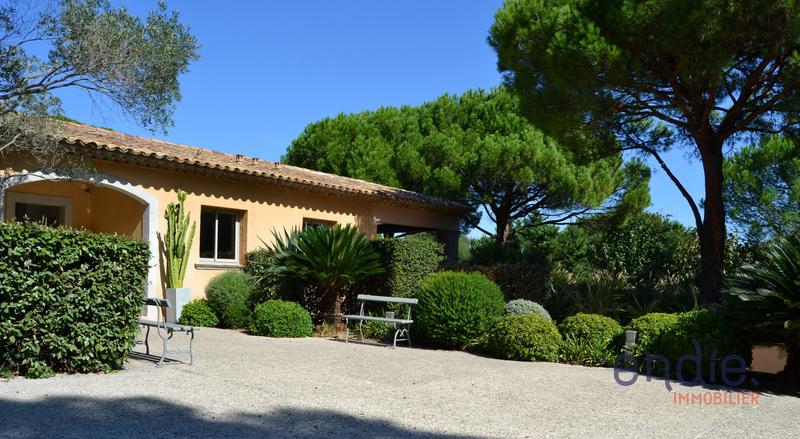 Maison - 320 m² - 6 pièces