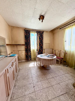 Maison - 75 m² - 5 pièces