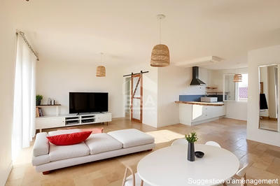 Maison - 80 m² - 5 pièces