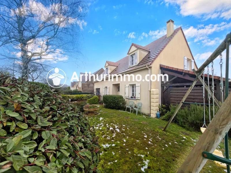 Maison - 110 m² - 6 pièces