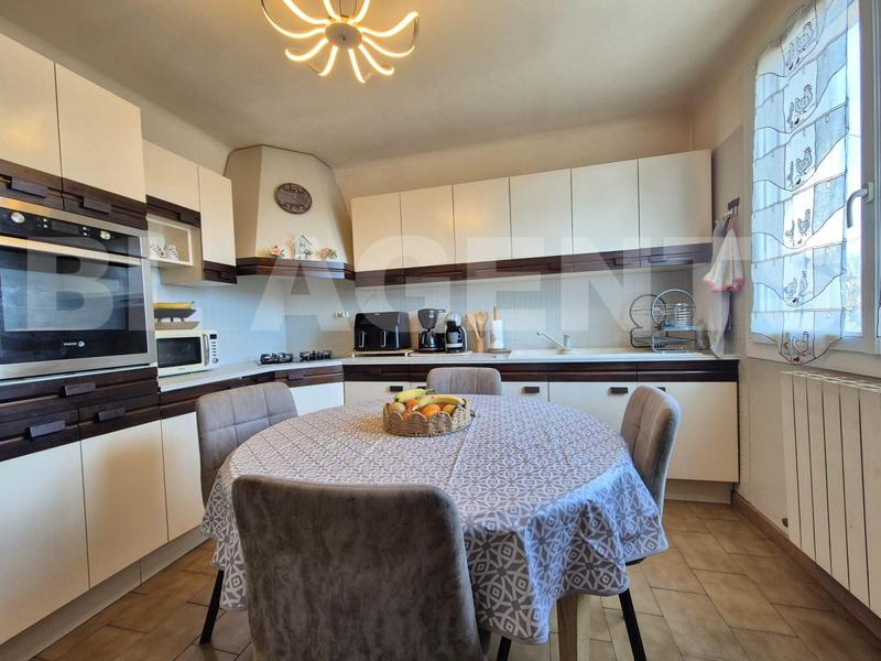 Maison - 117 m² - 5 pièces