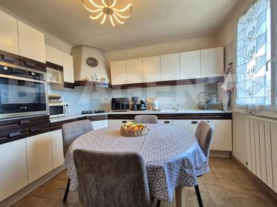 Maison - 117 m² - 5 pièces