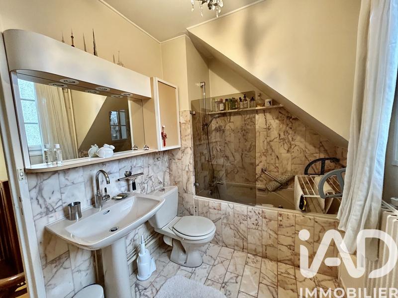 Maison - 133 m² - 6 pièces