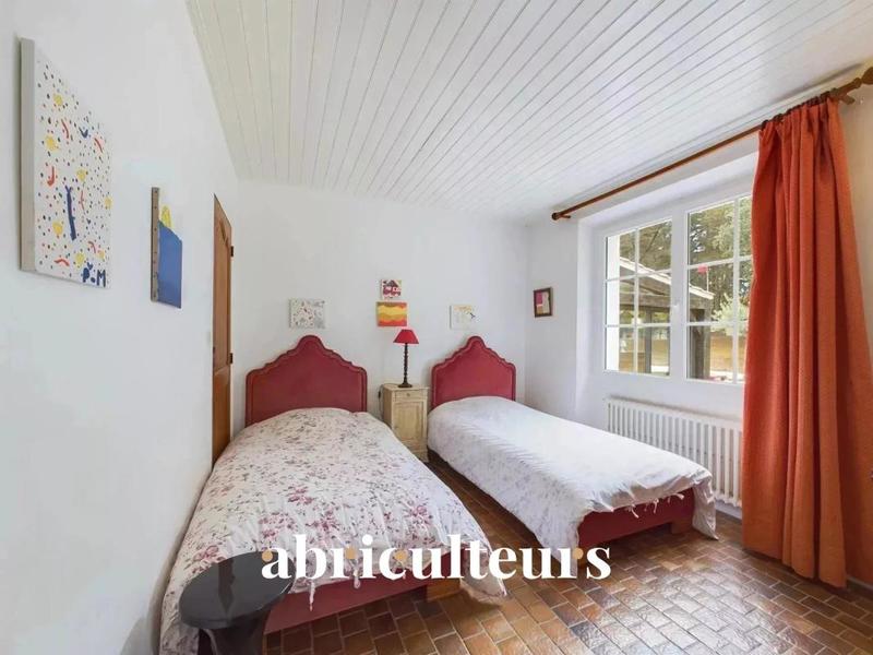 Villa - 235 m² - 8 pièces