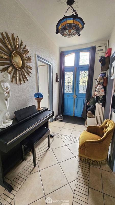 Maison - 161 m² - 6 pièces