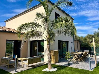 Villa - 127 m² - 6 pièces