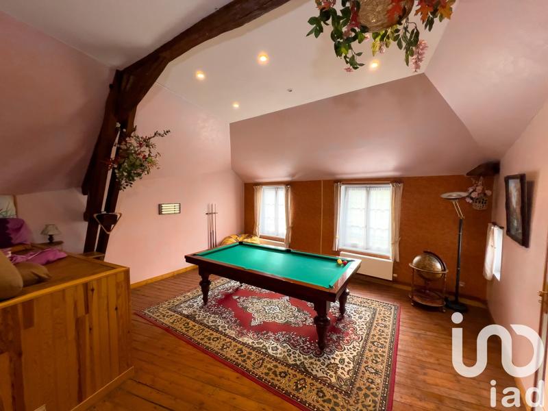 Maison - 229 m² - 8 pièces