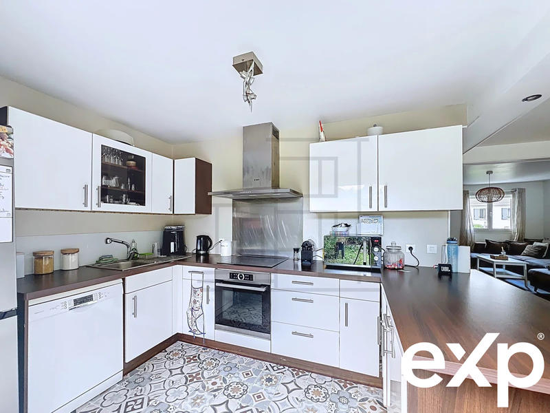 Maison - 100 m² - 5 pièces