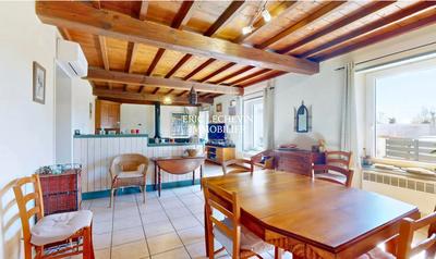 Maison - 143 m² - 6 pièces