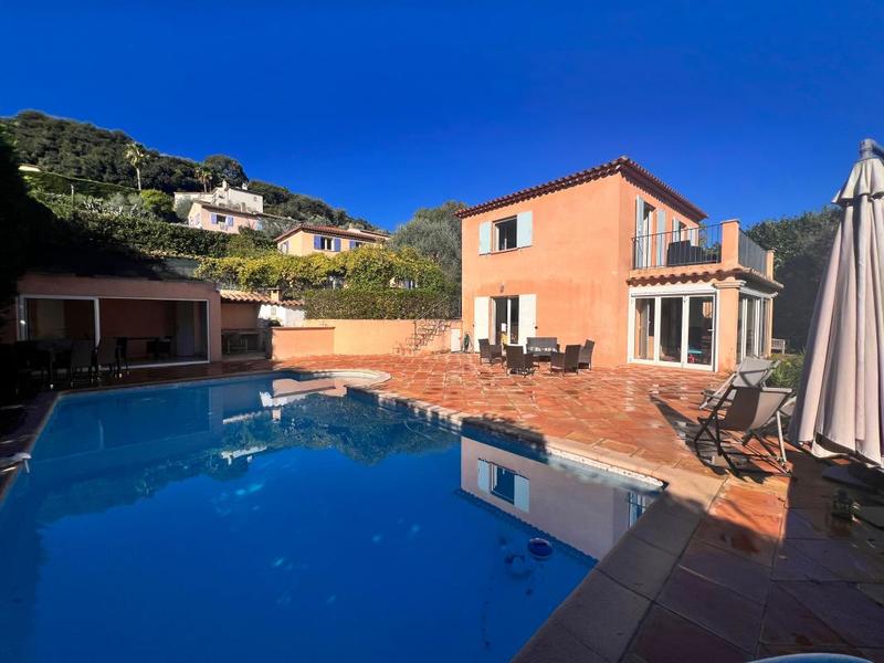 Maison - 118 m² - 6 pièces