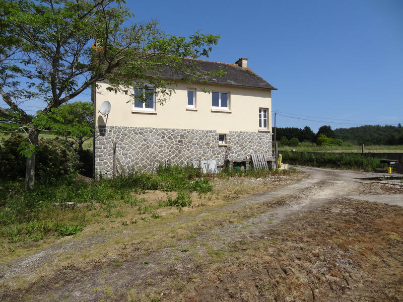 Maison - 67 m² - 5 pièces