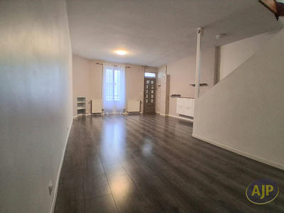 Maison - 106 m² - 4 pièces