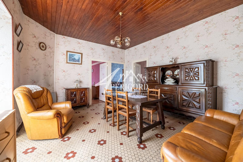 Ferme - 393 m² - 4 pièces