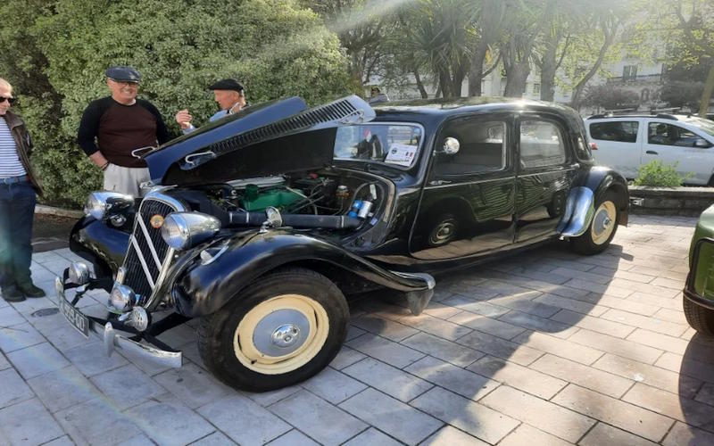 Rassemblement du club soupapes et pistons