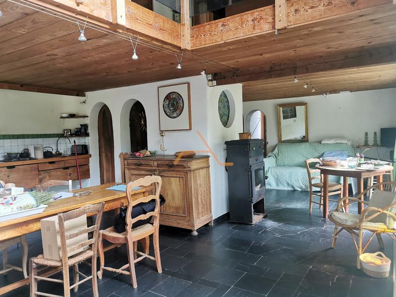 Maison en pierre - 74 m² - 4 pièces