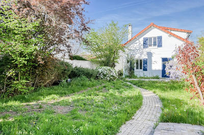 Maison - 145 m² - 6 pièces