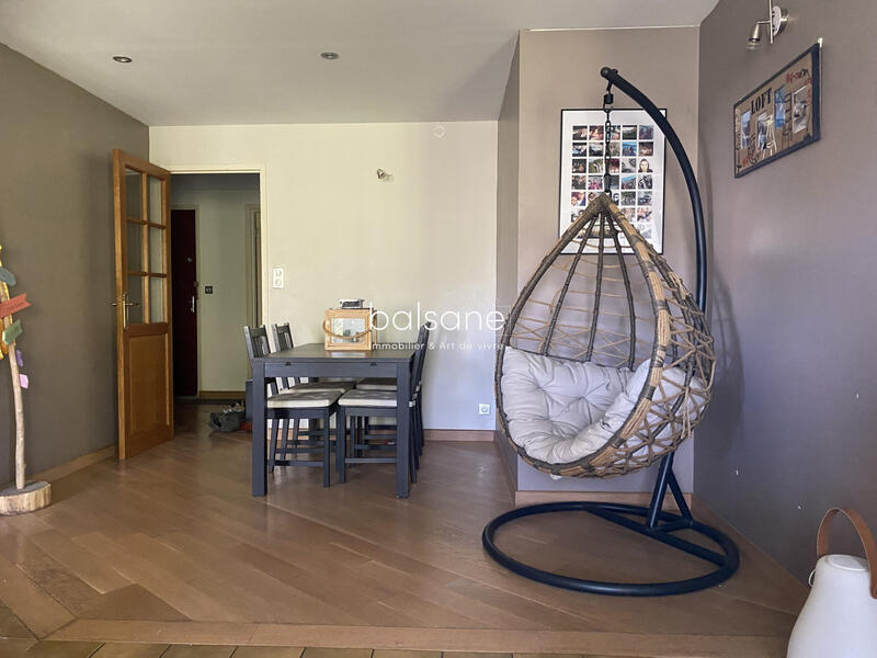 Appartement - 89 m² - 4 pièces