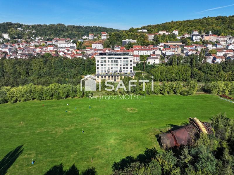 Appartement - 190 m² - 6 pièces