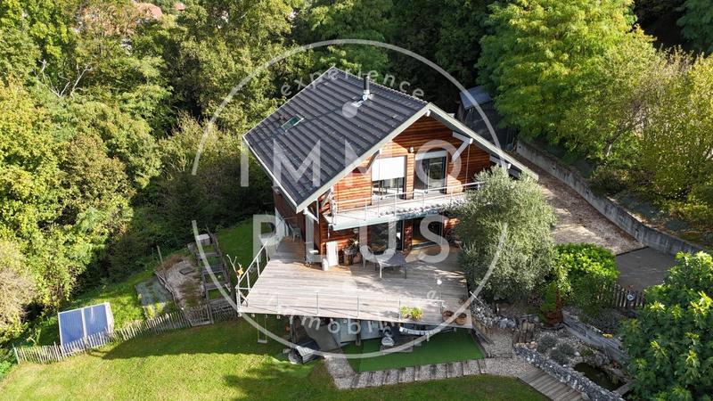 Maison - 177 m² - 6 pièces