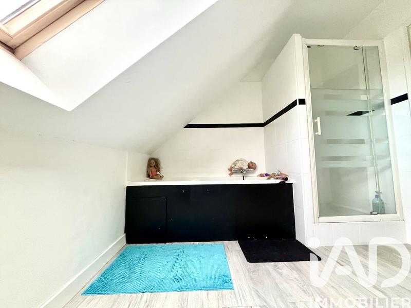 Maison - 175 m² - 7 pièces