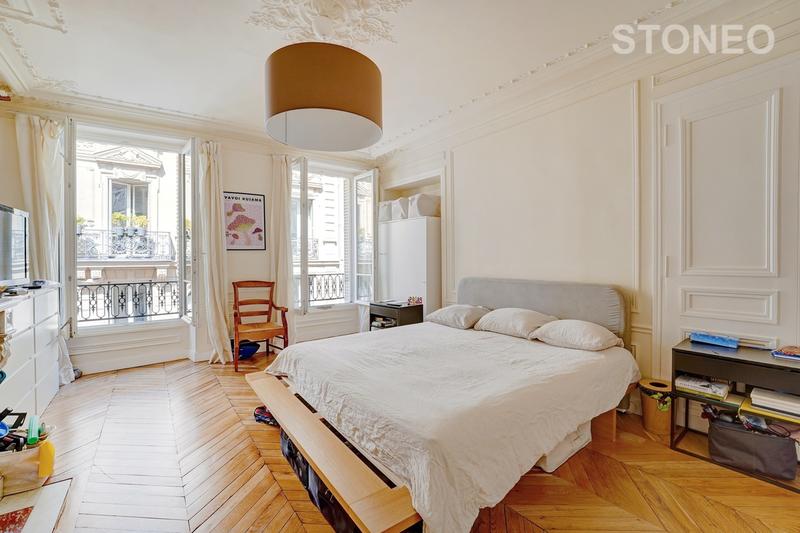 Appartement ancien - 113 m² - 5 pièces