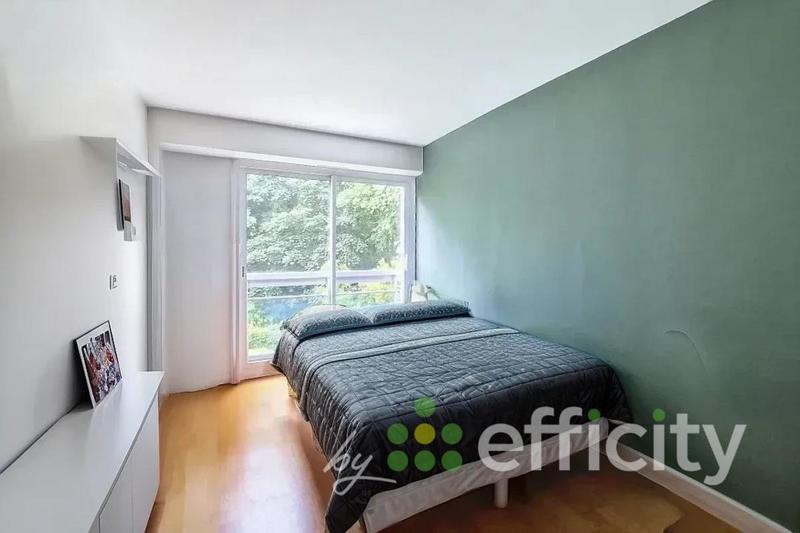 Appartement - 94 m² - 4 pièces