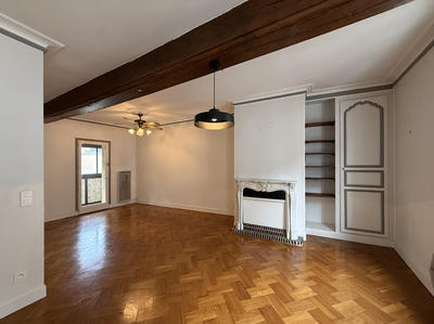 Appartement - 83 m² - 2 pièces