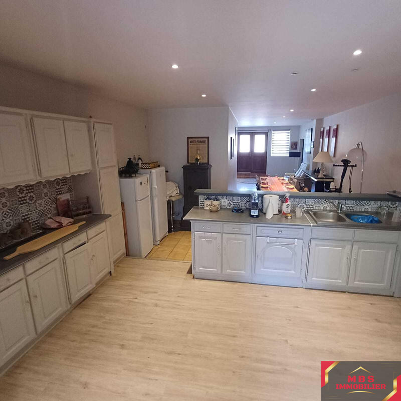 Maison de village - 250 m² - 8 pièces