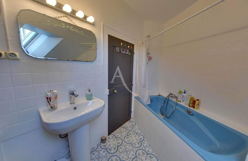 Appartement - 66 m² - 4 pièces