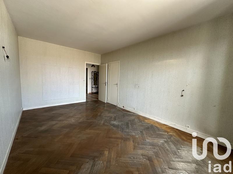 Appartement - 80 m² - 4 pièces