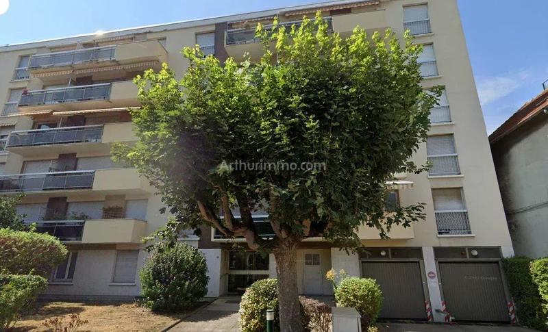 Parking / Garage - 12 m²