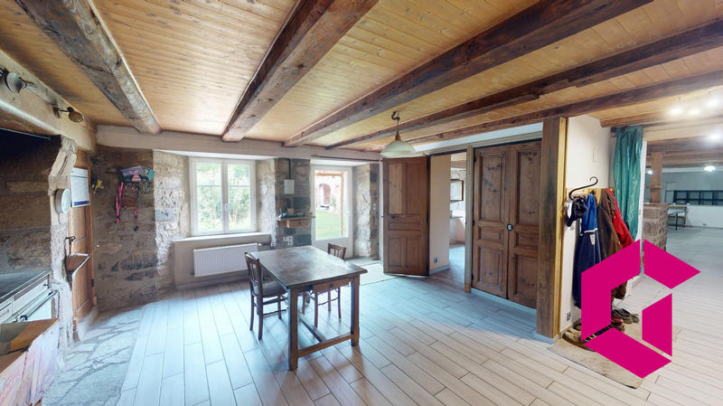 Ferme - 208 m² - 8 pièces