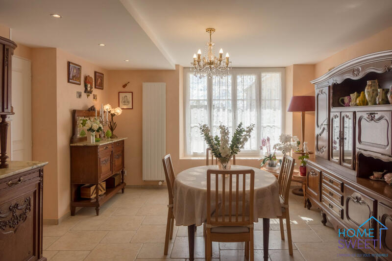 Maison ancienne - 132 m² - 6 pièces