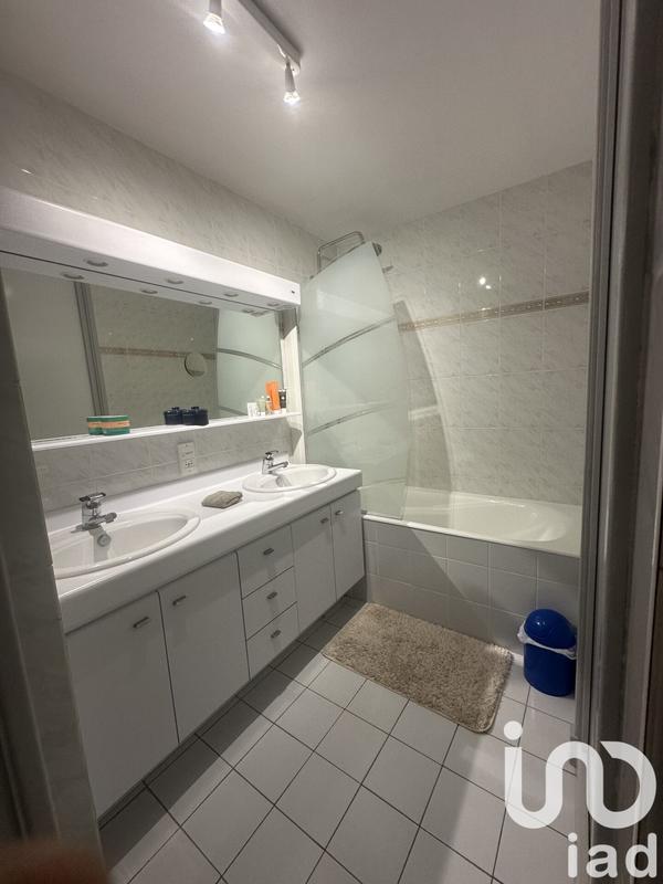 Appartement - 77 m² - 3 pièces