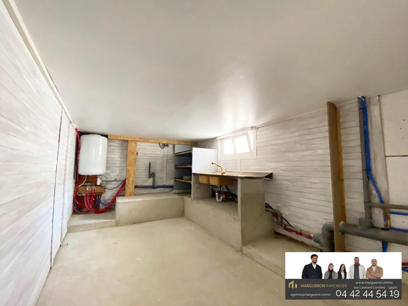 Maison - 95 m² - 4 pièces