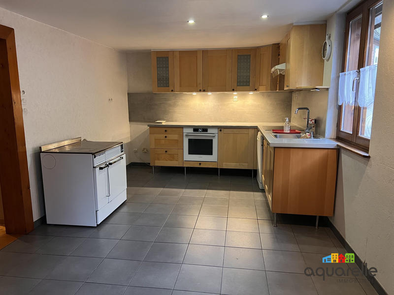 Maison - 168 m² - 7 pièces