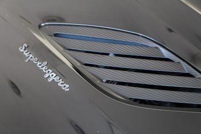 Aston Martin Dbs Superleggera 5.2 V12 725 Edition Tag Heuer