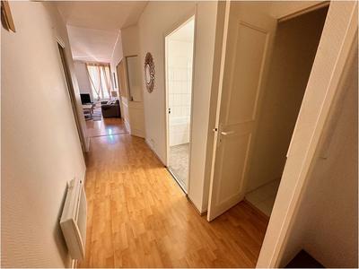 Appartement - 64 m² - 3 pièces