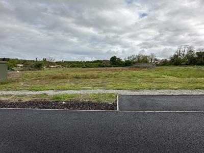 Terrain constructible - 558 m²