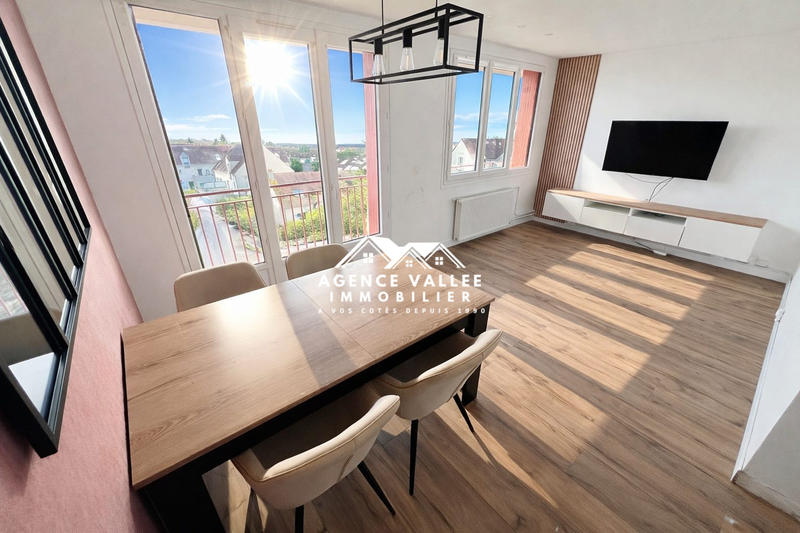 Appartement - 70 m² - 4 pièces