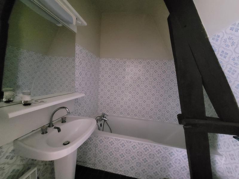 Propriété - 373 m² - 14 pièces