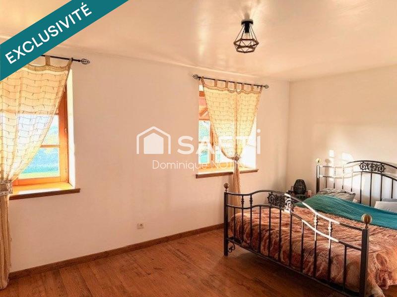 Maison - 370 m² - 9 pièces