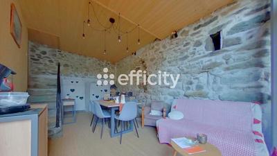 Maison - 70 m² - 5 pièces