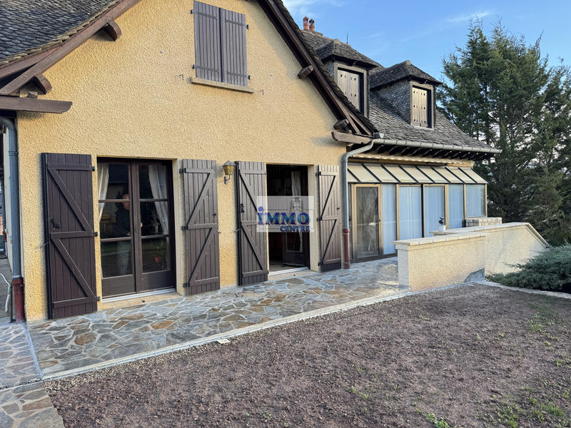 Maison - 170 m² - 7 pièces