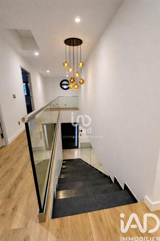 Maison de maîtres - 170 m² - 6 pièces