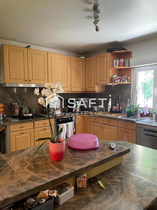 Maison - 147 m² - 6 pièces