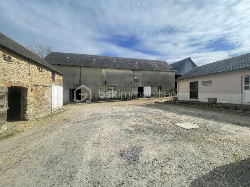 Corps de ferme - 120 m² - 5 pièces