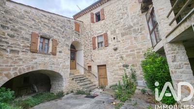 Maison - 141 m² - 6 pièces